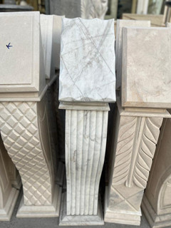 پایه آیفون سنگی سفید ازنا